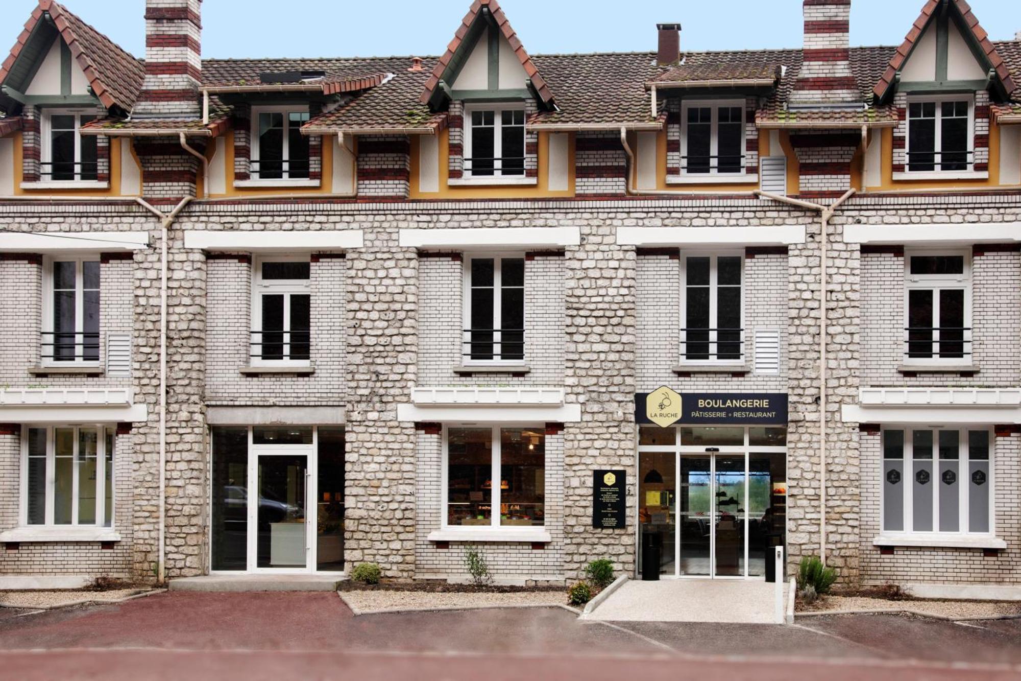 Hotel La Ruche Rolleboise Esterno foto
